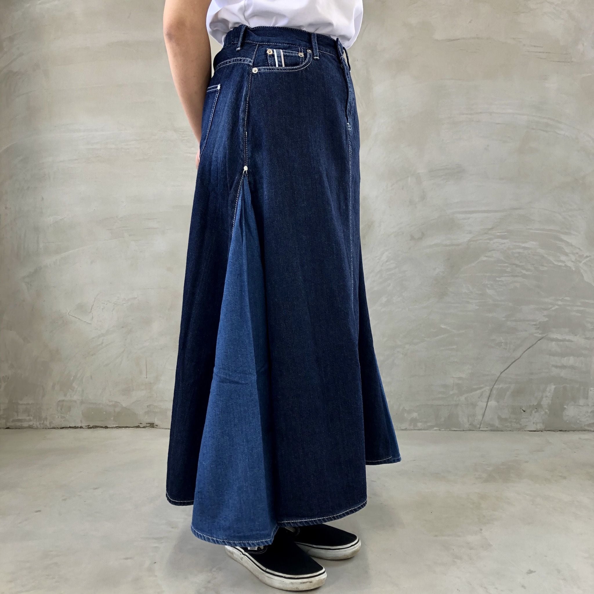 TUCK SKIRT / INDIGO×BLUE
