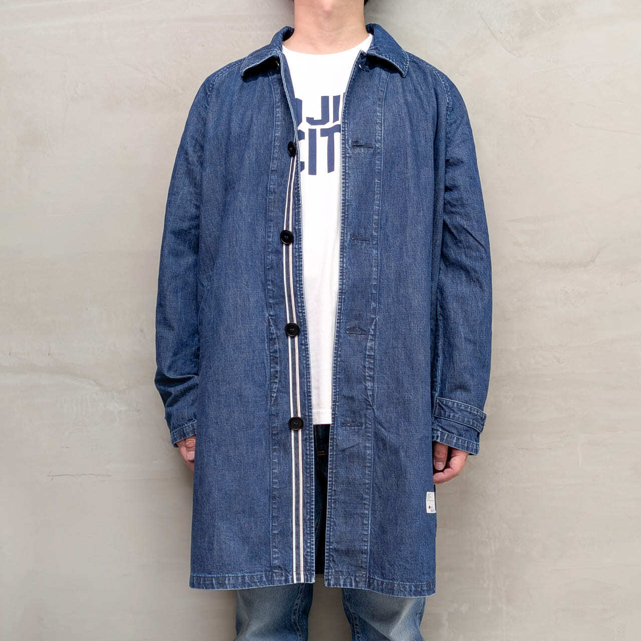 DENIM SHOP COAT USED