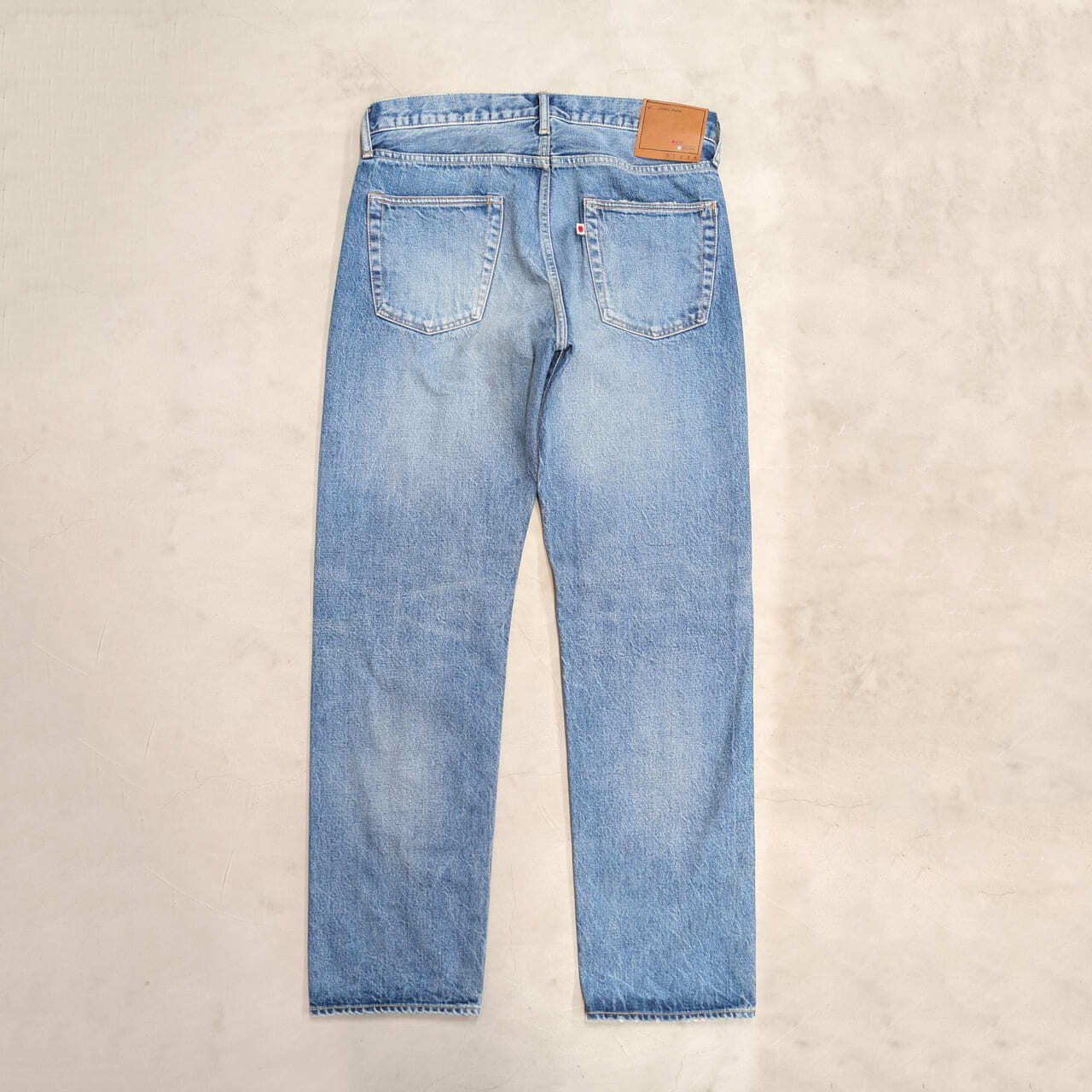 407XXA ENOUGH VINTAGE USED
