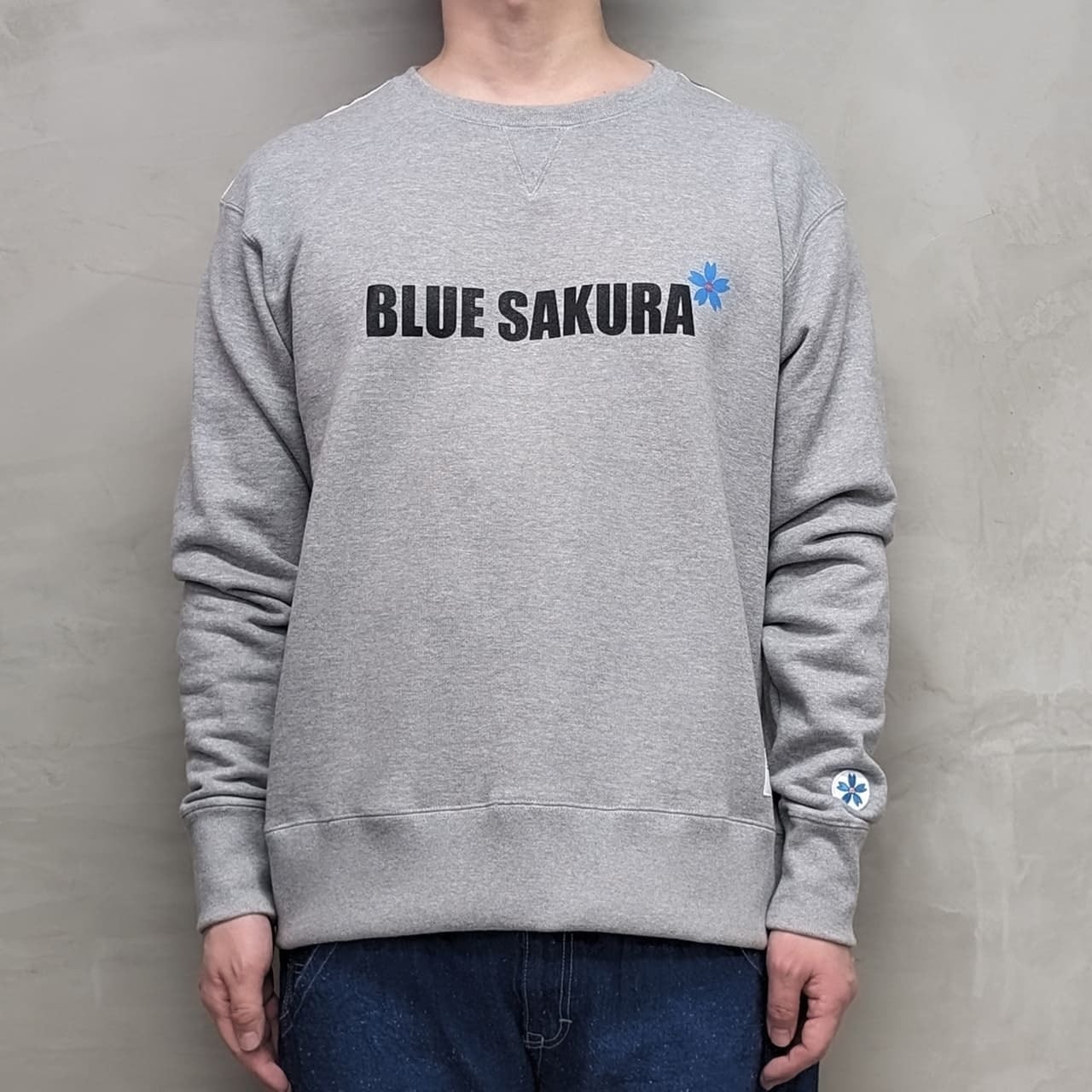 CLASSIC VINTAGE CREW NECK ""BLUE SAKURA LOGO"" / GRAY