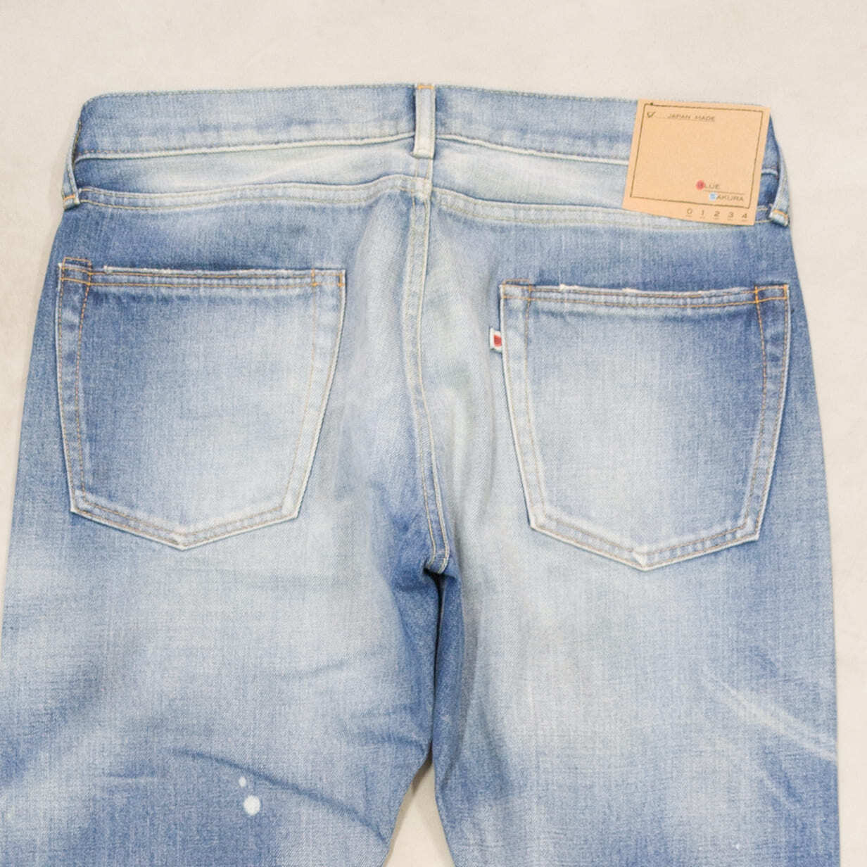 402XXB STILL VINTAGE USED