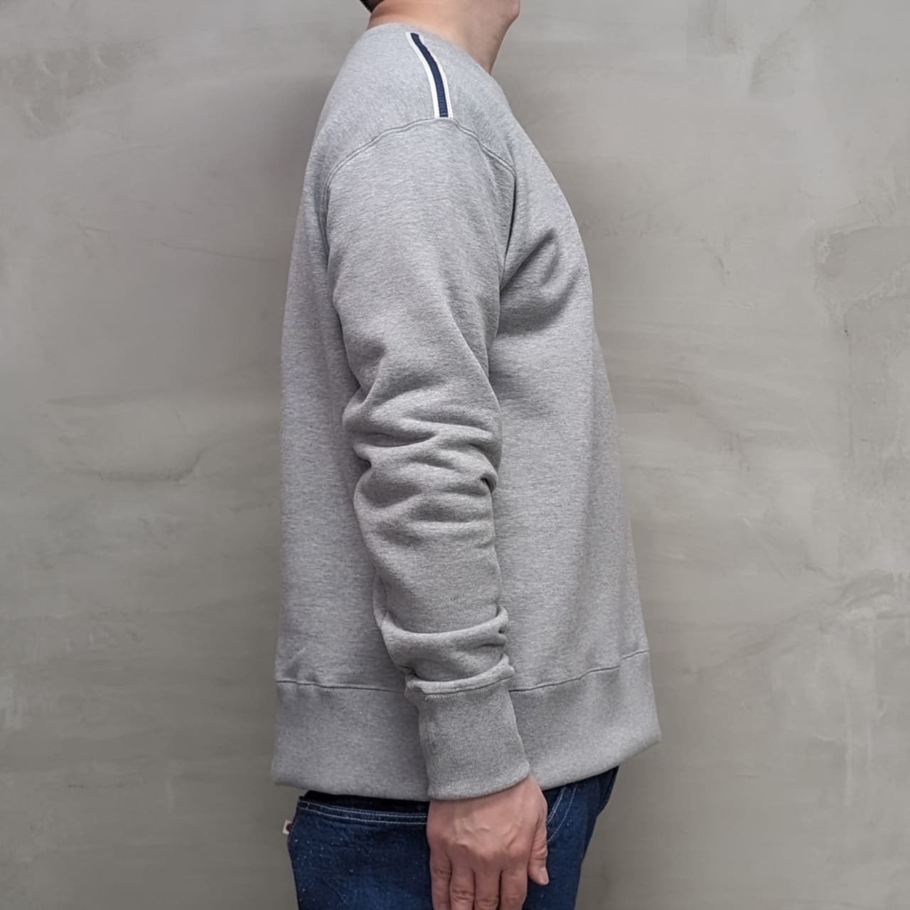 CLASSIC VINTAGE CREW NECK ""BLUE SAKURA LOGO"" / GRAY